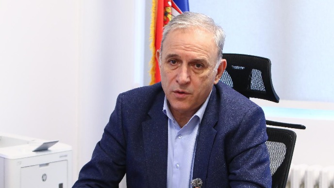 Bez sednice o nepoverenju